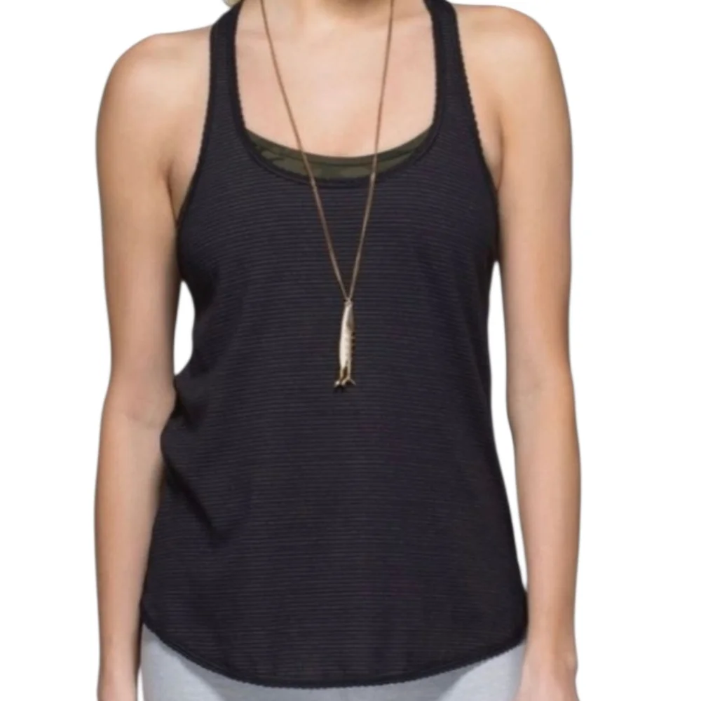 LULULEMON‎ black striped 105 F racerback scalloped edge singlet luon tank top S